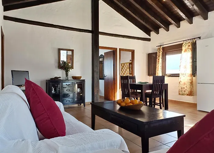 Nacarum 2 - Semesterbostad *